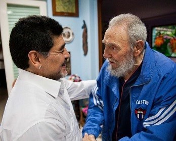 Maradona junto a Castro en uno de sus encuentros.