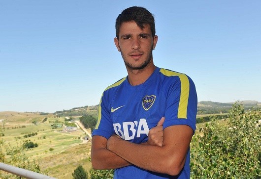 El Vasco Arruabarrena lo está probando a Federico Bravo de central. 