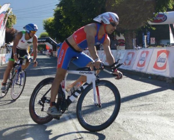 En el ciclismo, que consta de 90 kms, Ibarra hizo un tiempo de 2h 36m. 
