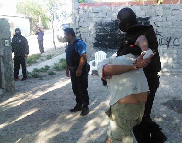 A poco de que tomara estado público su fuga, Béjar fue capturado por la Brigada de Investigaciones local.