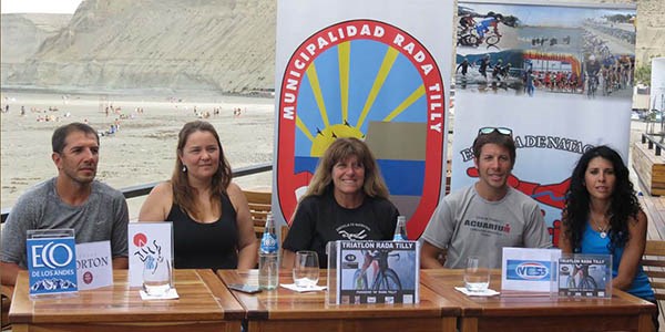 Pablo Marcos, Solange Freile, Nancy Regina y Nicolás Serer en la presentación oficial de la competencia.
