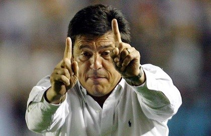 Es posible que Passarella dirija la Selección de Perú. (Foto:@AmericanCloss).