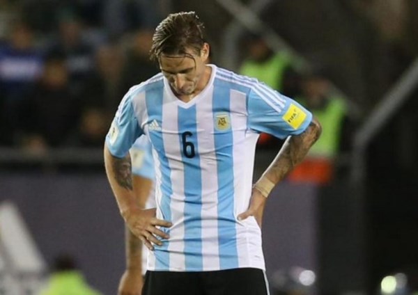 Lucas Biglia tampoco podrá estar, por lesión, en el encuentro ante Paraguay.