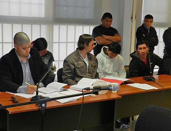 Los tres detenidos fueron imputados por “homicidio en riña”.
