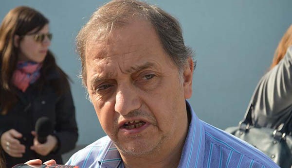 Linares, sin pelos en la lengua.
