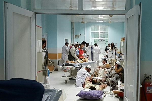 Al menos 19 muertos en el bombardeo de un hospital en Kunduz.