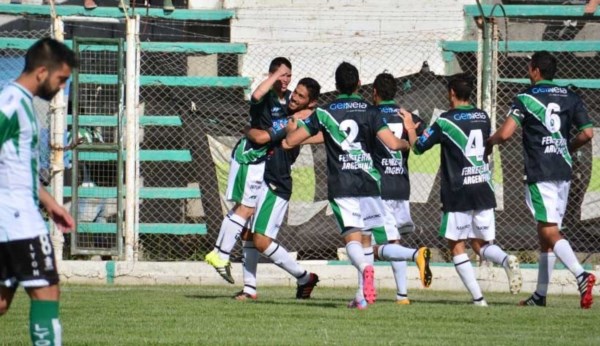 Germinal encontró los goles que se le venían negando en El Fortín.