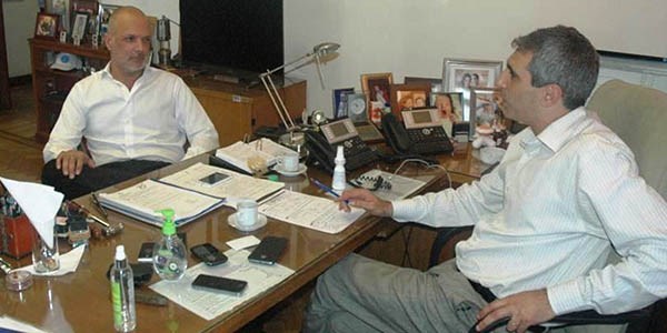 Cita. El gobernador Buzzi reapareció y garantizó el giro de fondos para garantizar el suministro eléctrico. 