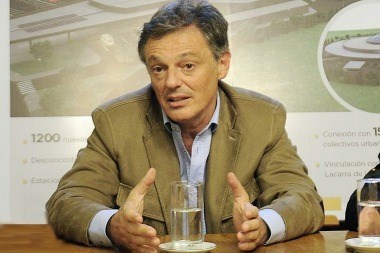 El funcionario macrista comenzó a despejar algunas dudas.