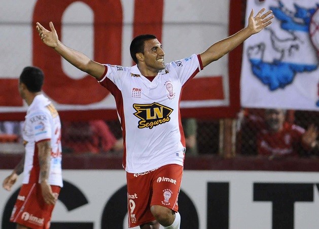 Wanchope Ábila, que hoy regresa luego de la suspensión, es pretendido por Inter de Itala.