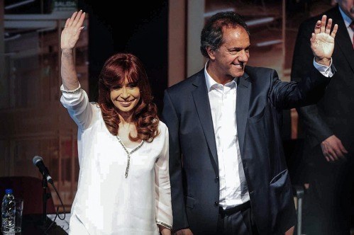 La jefa de Estado y el candidato del oficialismo compartieron el acto.