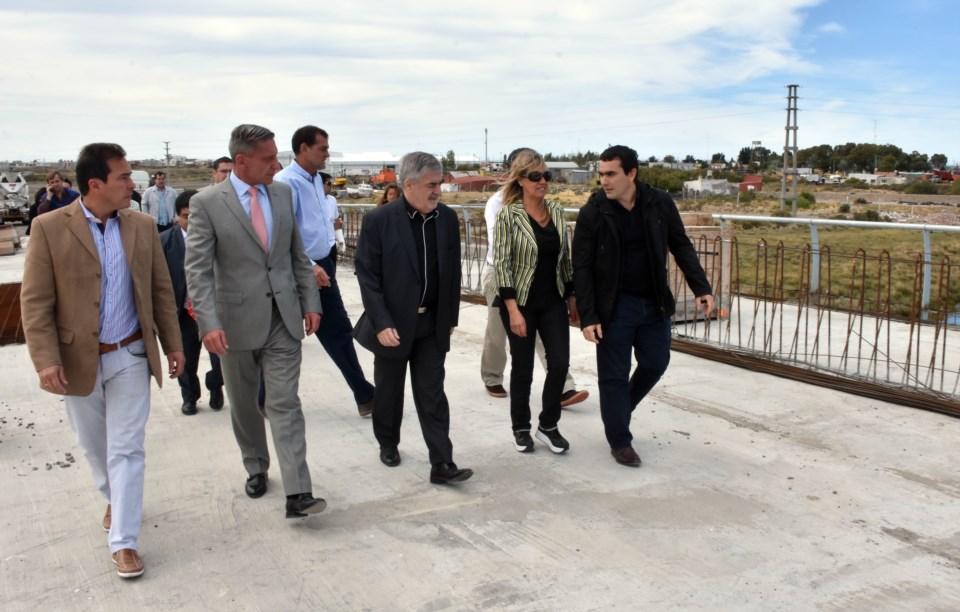 Das Neves encabezó la recorrida esta mañana.