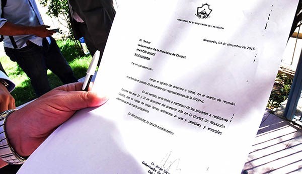 La nota de Sapag invitando a Buzzi a  asistir a unas jornadas en Neuquén.
