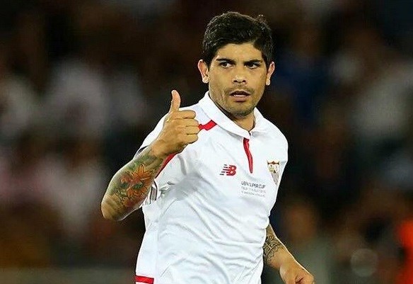 El talentoso volante argentino es pretendido por Juventus de Italia.