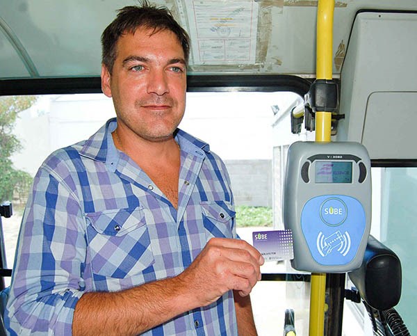 Feliz. Agustín Rossi y una satisfacción empresarial en el Golfo.