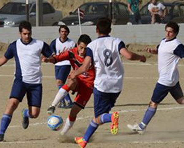 Diadema logró el triunfo ayer y jugará ante Río Pico.