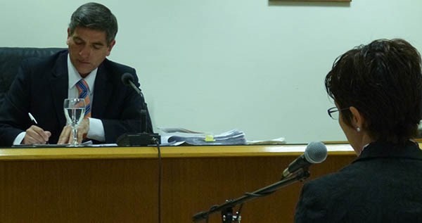 Los dos médicos involucrados fueron condenados a 3 años de prisión en suspenso y fueron inhabilitados.