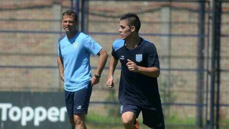 Cocca mete dos cambios para buscar la recuperación ante Belgrano.