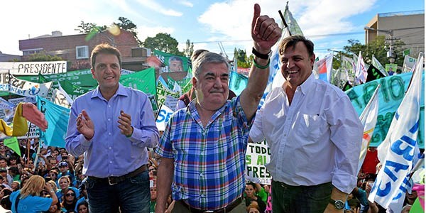Todo Ok. Das Neves, junto a Massa y el intendente Pérez Catán, vivió una tarde inolvidable en Trelew.