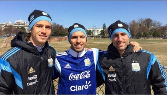 Martino armó un práctica liviana con lo nueve jugadores que tiene.
