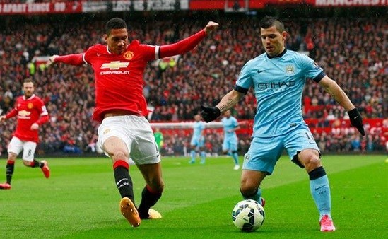 Agüero llegó a sus 100 goles en el City, en 158 partidos.