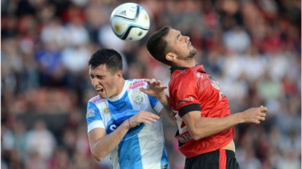 Colón de Santa Fe se hizo fuerte en el "Cementerio de los Elefantes".