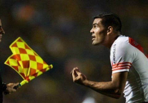 Mercado fue suspendido y se perderá los superclásicos coperos.