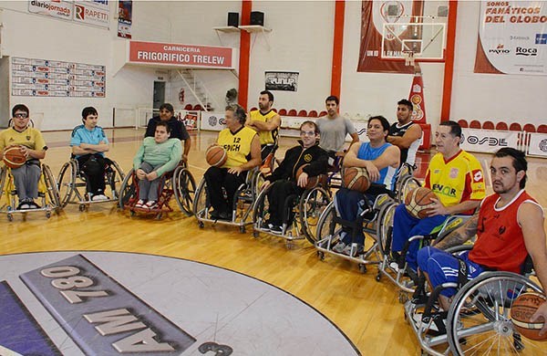 El equipo. Los jugadores del Cedich se ponen a punto para arrancar la Liga A y debutar este sábado.