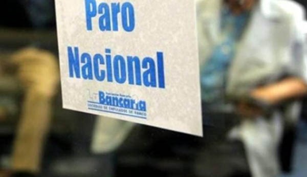 Los bancos de todo el país arrancan un paro de 48 horas desde hoy.