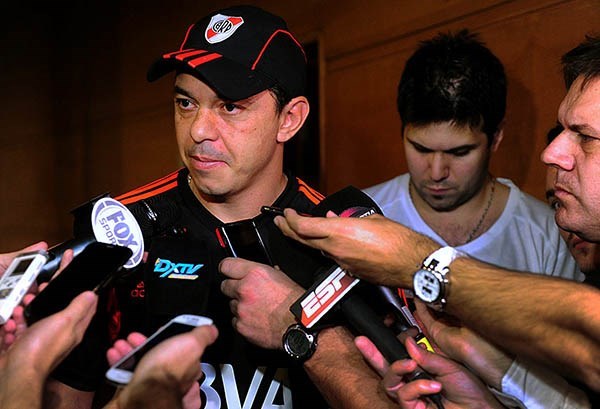 El DT aseguró ayer que a pesar que no los favorece el resultado del primer partido, hoy ante Cruzeiro su equipo “revertirá la situación”.