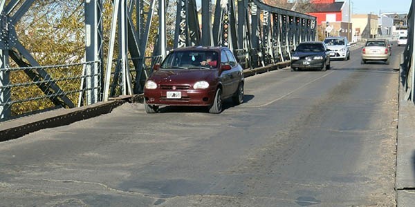 Se invertirán casi 19 millones de pesos para reparar el Puente del Poeta.