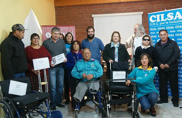 Se entregaron elementos en Puerto Madryn y también se enviaron a Rawson, Dolavon y Las Heras, en Santa Cruz.