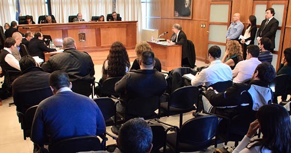 Panorama. Así lució la sala de audiencias del Superior en Rawson en el inicio del jury al defensor Sergio Rey.