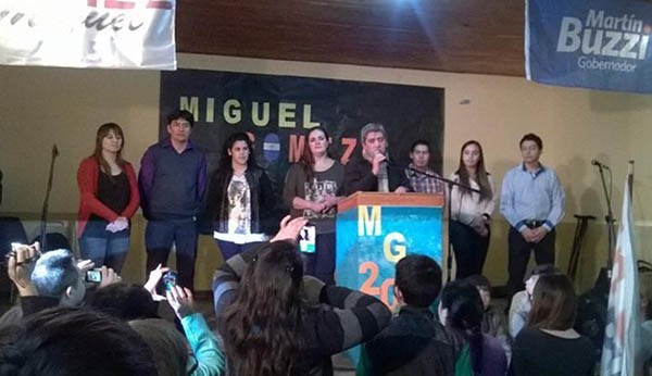 Discurso. Una postal del aspirante a la Intendencia de Costa. 