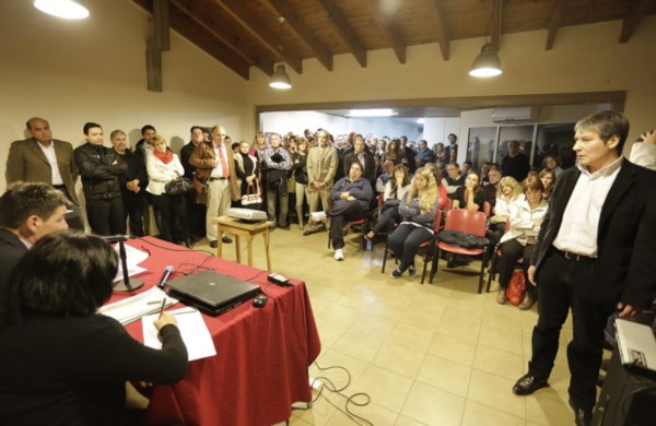 Romero puso la cara y se sometió al voto. “Me sacaron por cuestiones de gusto y no por normas jurídicas”.