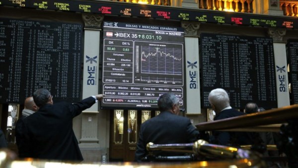 La Bolsa de Madrid se desbarrancó más de 5,1 por ciento.