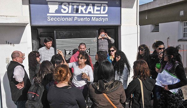 Continúan las discusiones entre las partes del gremio docente.