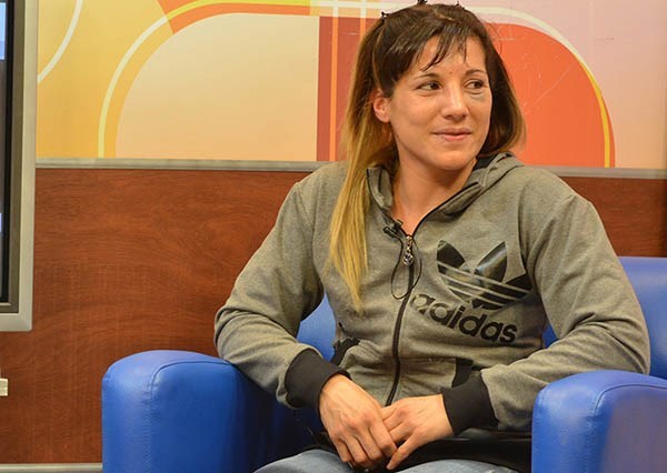 La boxeadora Soledad Matthysse visitó anoche el estudio de Canal 3.
