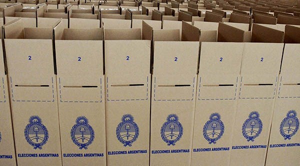 Definir candidatos. Un total de 414.657 chubutenses votarán hoy para determinar la oferta que estará disponible en las elecciones generales, el 25 de octubre próximo.