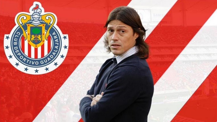 El "Pelado" Almeyda es el nuevo DT de las Chivas "Rayadas" de Guadalajara.