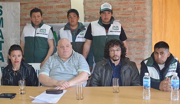 Logro. Agostinelli y Osorio encabezaron las explicaciones en Esquel. 