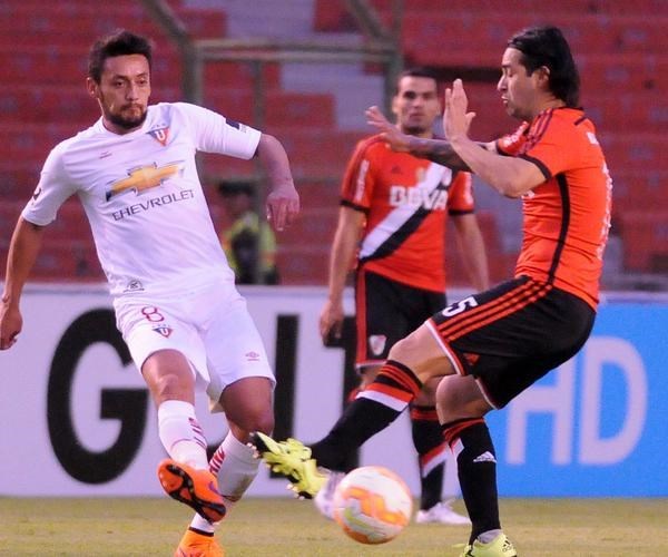 Jugó, luchó, sufrió, perdió 1-0 en la altura de Quito y clasificó a cuartos de final.
