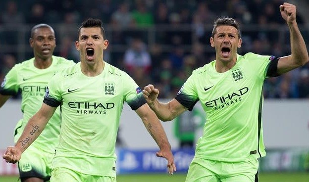 Le hicieron el penal al Kun, metió el gol y el City ganó el partido en Alemania.