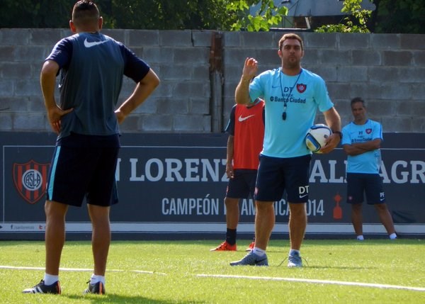 San Lorenzo ganó con goles de Villalba -2-, Blanco y Cauteruccio.