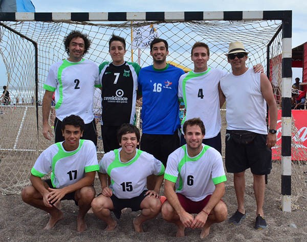 Este es el equipo de Muzio, que cuenta con jugadores destacados dentro del ambiente del handball local.