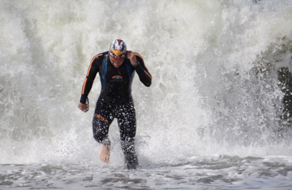 En Playa Unión, se pone en marcha hoy el campeonato provincial de Aguas Abiertas de natación.