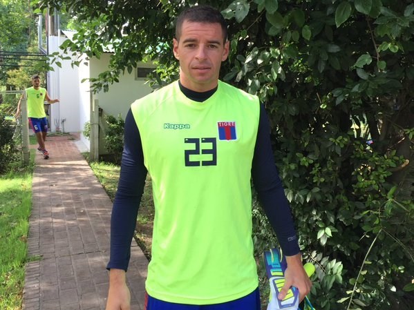 Tigre volvió a los entrenamientos en Pilar, con un nuevo refuerzo: el arquero Adrián Gabbarini.