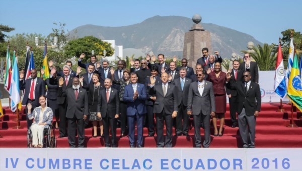 La foto típica con los presidentes americanos.