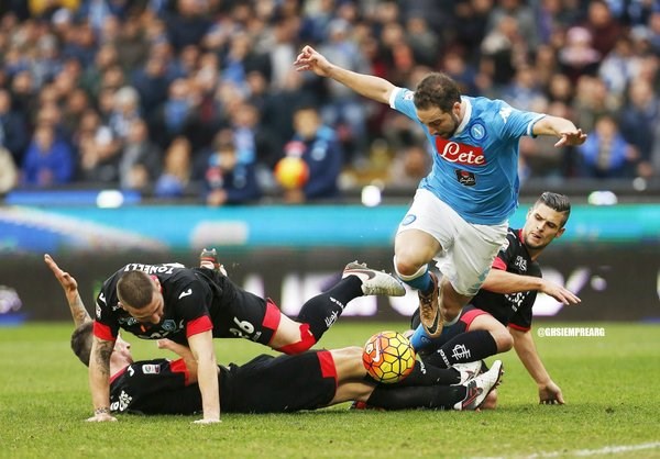 Higuaín (actual Bota de Oro) lleva 22 goles en 22 jornadas.