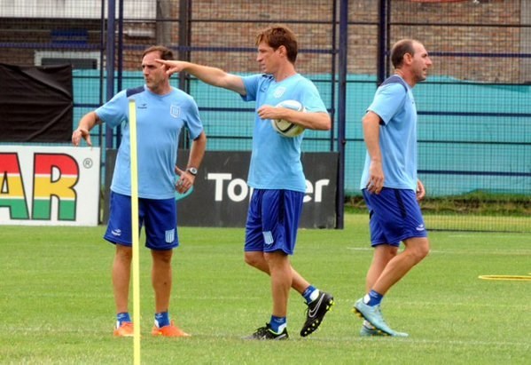  Sava tuvo su primera práctica como nuevo DT de Racing y contó con Licha López, Vismara y Pereyra.